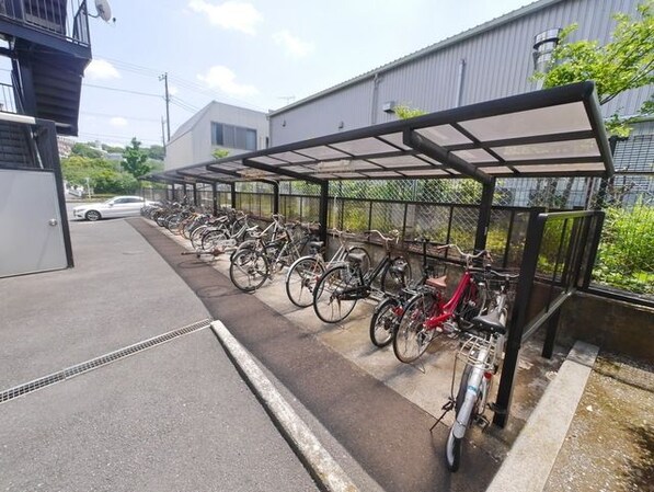 ジュネス桜ヶ丘の物件内観写真